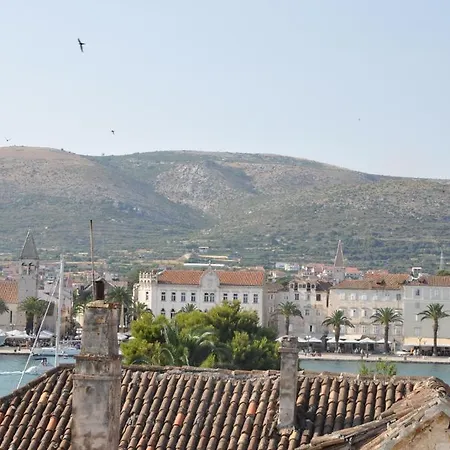 Lucica Guest house 4*